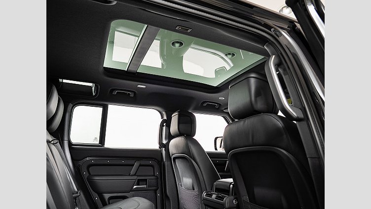 2025 認定中古車 Land Rover Defender 110 カルパチアングレイ D350 ディーゼルマイルドハイブリッド X-Dynamic HSE