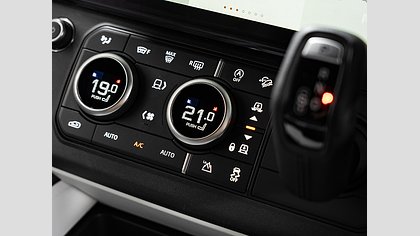 Defender 110 42