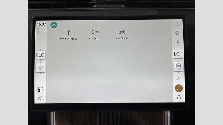 2024 認定中古車 Land Rover Range Rover オストゥーニパールホワイト（お取り扱いの有無については正規ディーラーにお問い合わせください） D350 AWD MHEV（AT） スタンダードホイールベース Autobiography
