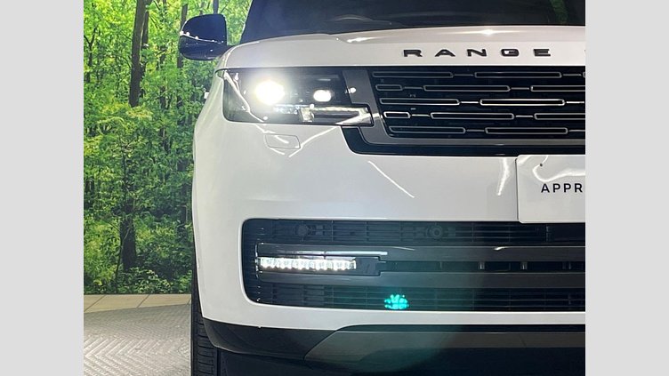 2024 認定中古車 Land Rover Range Rover オストゥーニパールホワイト（お取り扱いの有無については正規ディーラーにお問い合わせください） D350 AWD MHEV（AT） スタンダードホイールベース Autobiography
