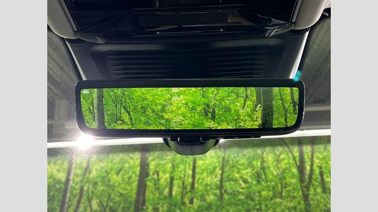 2024 認定中古車 Land Rover Range Rover オストゥーニパールホワイト（お取り扱いの有無については正規ディーラーにお問い合わせください） D350 AWD MHEV（AT） スタンダードホイールベース Autobiography