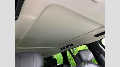 Range Rover 73