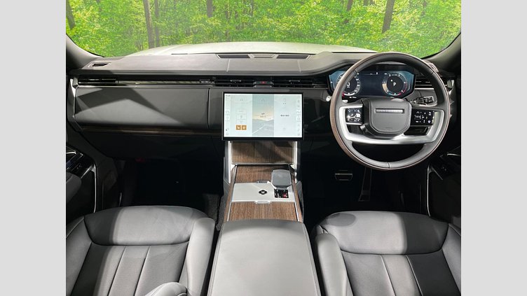 2024 認定中古車 Land Rover Range Rover オストゥーニパールホワイト（お取り扱いの有無については正規ディーラーにお問い合わせください） D350 AWD MHEV（AT） スタンダードホイールベース Autobiography