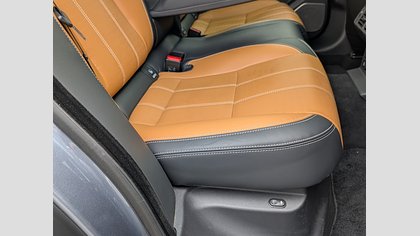 Range Rover Velar 21
