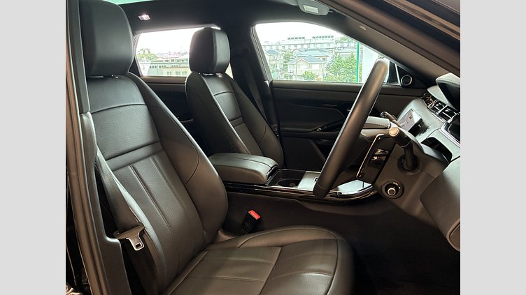 2024 認定中古車 Land Rover Range Rover Evoque サントリーニブラック プラグインハイブリッド（ガソリン） Standard Wheelbase DYNAMIC HSE