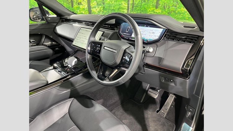 2025 認定中古車 Land Rover Range Rover Sport サントリーニブラック P550eプラグインハイブリッド（ガソリン） スタンダードホイールベース Dynamic SE