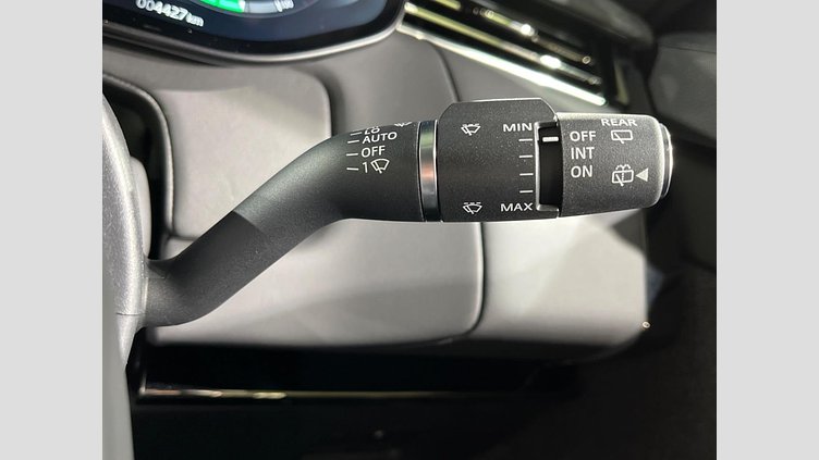 2025 認定中古車 Land Rover Range Rover Sport サントリーニブラック P550eプラグインハイブリッド（ガソリン） スタンダードホイールベース Dynamic SE