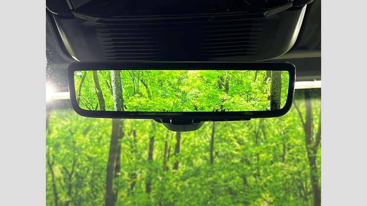 2025 認定中古車 Land Rover Range Rover Sport サントリーニブラック P550eプラグインハイブリッド（ガソリン） スタンダードホイールベース Dynamic SE
