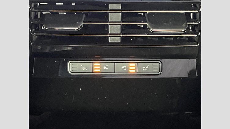 2025 認定中古車 Land Rover Range Rover Sport サントリーニブラック P550eプラグインハイブリッド（ガソリン） スタンダードホイールベース Dynamic SE