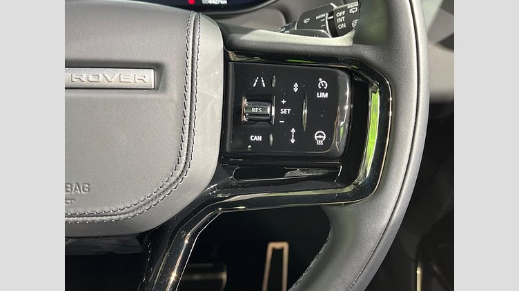 2025 認定中古車 Land Rover Range Rover Sport サントリーニブラック P550eプラグインハイブリッド（ガソリン） スタンダードホイールベース Dynamic SE