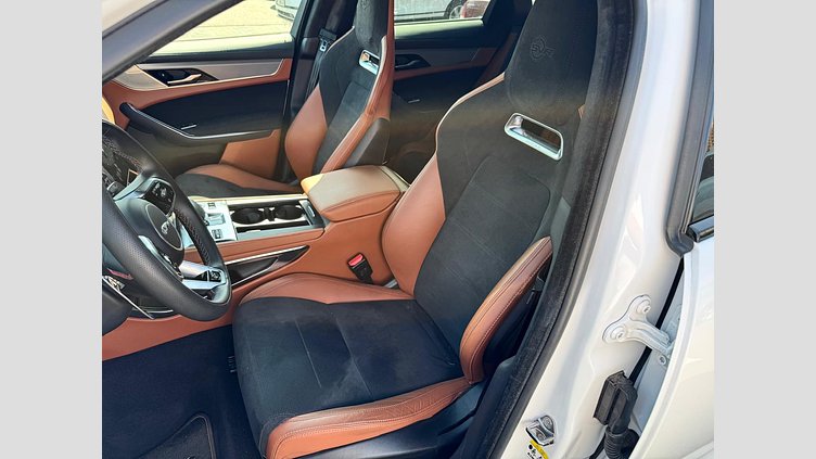 2023 Вживаний Jaguar F-Pace Ostuni Pearl White P550 AWD AUTOMATIC SVR