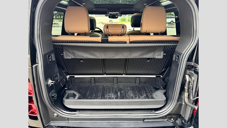 2025 Вживаний Land Rover Defender 90 Santorini Black Дизель D250 MHEV X-Dynamic SE