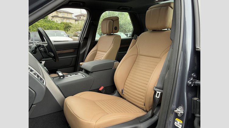 2024 認定中古車 Land Rover Discovery Varesine Blue 3.0 litre i6D​ ダイナミックHSE D300