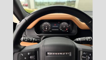 Defender 110 10