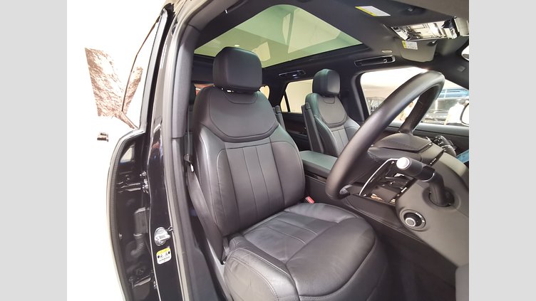2023 認定中古車 Land Rover Range Rover Sport Santorini Black 3.0 litre i6D​ S　D300