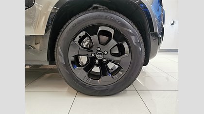 Defender 130 8