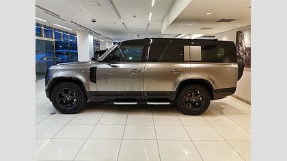 Defender 130 5