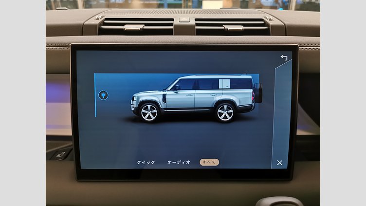 2024 認定中古車 Land Rover Defender 130 シリコンシルバー D350 ディーゼルマイルドハイブリッド X-Dynamic SE