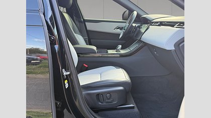 Range Rover Velar 15