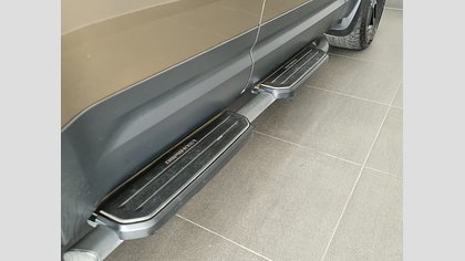 Defender 110 18