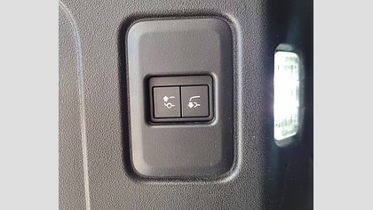 Defender 110 26