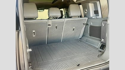 Defender 110 21