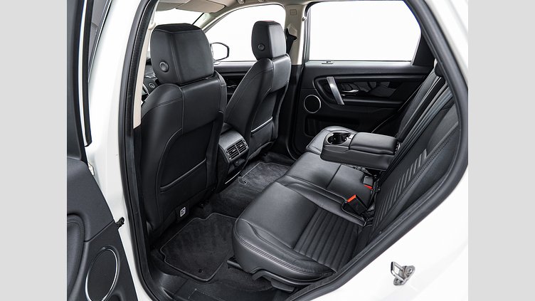 2021 認定中古車 Land Rover Discovery Sport フジホワイト P200 AWD（オートマチック） S　P200　5人乗り