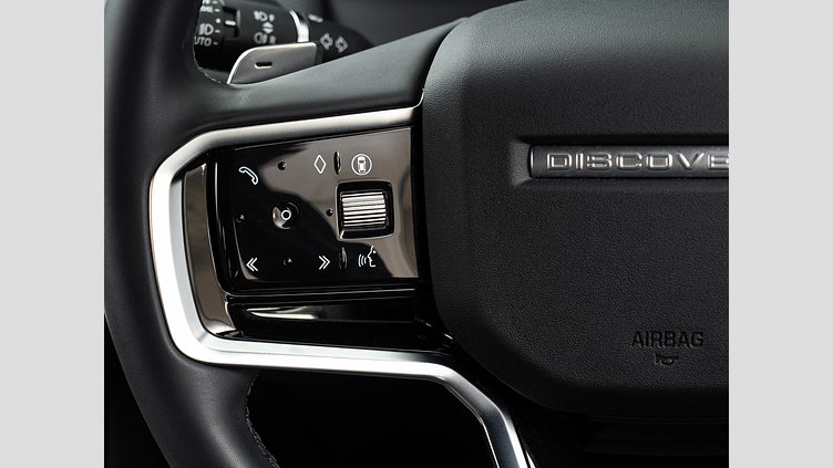 2024 認定中古車 Land Rover Discovery Sport フジホワイト P250（ガソリン） DYNAMIC SE　P250　5人乗り