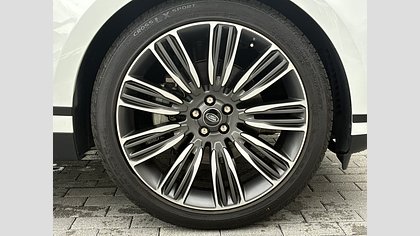 Range Rover Velar 8