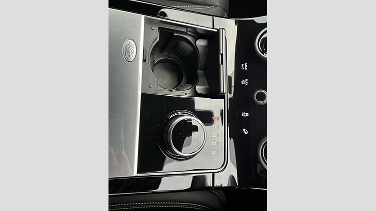 2017 認定中古車 Land Rover Range Rover Velar フジホワイト P380 S