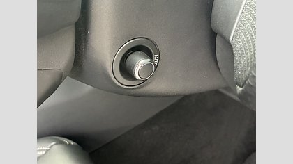 Range Rover Velar 28