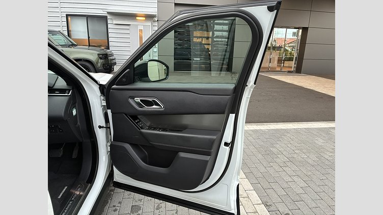 2017 認定中古車 Land Rover Range Rover Velar フジホワイト P380 S