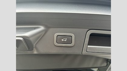 Range Rover Velar 20