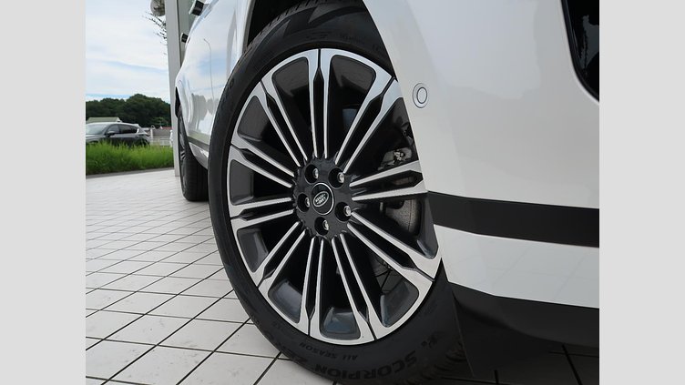 2024 認定中古車 Land Rover Range Rover Evoque Ostuni Pearl White 2.0 litre i4D​ Ｓ Ｄ２００