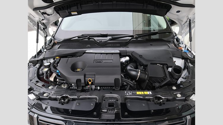 2024 認定中古車 Land Rover Range Rover Evoque Ostuni Pearl White 2.0 litre i4D​ Ｓ Ｄ２００