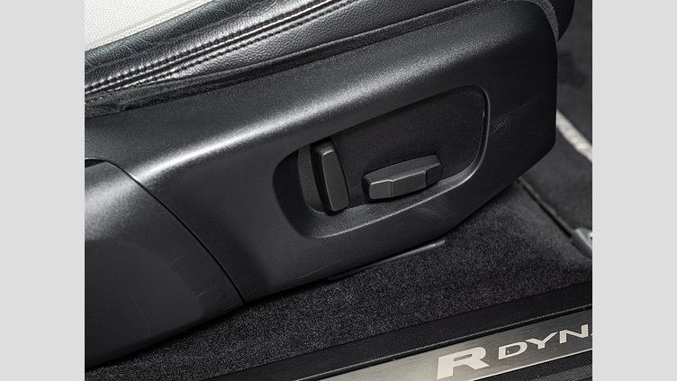 2019 認定中古車 Land Rover Range Rover Evoque カルパチアングレー P250 R-DYNAMIC S　P250