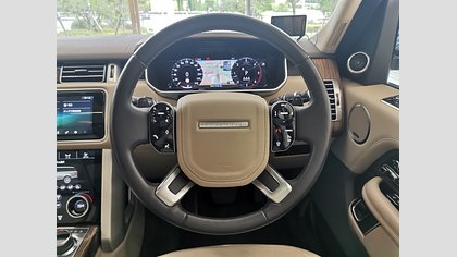 Range Rover 16