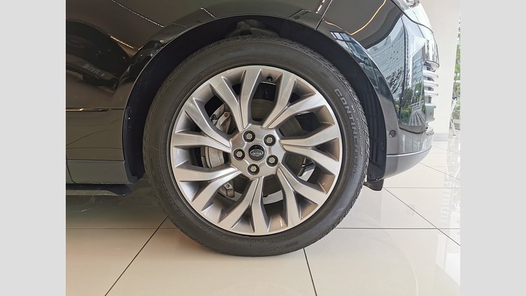 2020 認定中古車 Land Rover Range Rover サントリーニブラック 3.0リッターV6 258PS ディーゼル スタンダードホイールベース VOGUE