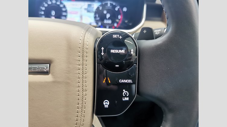2020 認定中古車 Land Rover Range Rover サントリーニブラック 3.0リッターV6 258PS ディーゼル スタンダードホイールベース VOGUE
