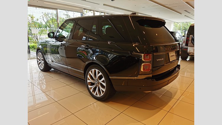 2020 認定中古車 Land Rover Range Rover サントリーニブラック 3.0リッターV6 258PS ディーゼル スタンダードホイールベース VOGUE