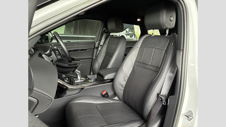 2023 認定中古車 Land Rover Range Rover Evoque フジホワイト D200 AWD（オートマチック）MHEV R-DYNAMIC S