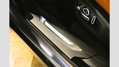 F-Pace 48
