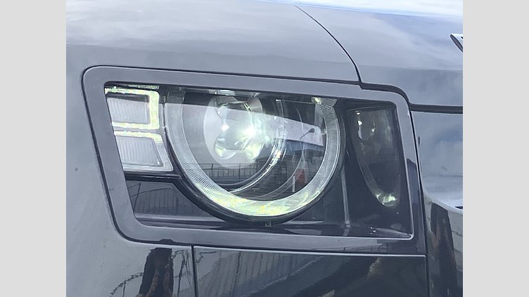 2023 認定中古車 Land Rover Defender 110 サントリーニブラック D300 AWD（AT） X-DYNAMIC SE