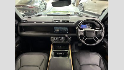 Defender 110 12