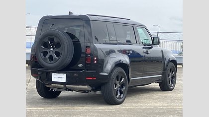 Defender 110 5