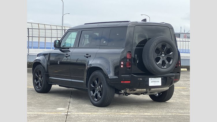 2023 認定中古車 Land Rover Defender 110 サントリーニブラック D300 AWD（AT） X-DYNAMIC SE