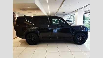 Defender 130 12