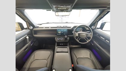 Defender 130 3