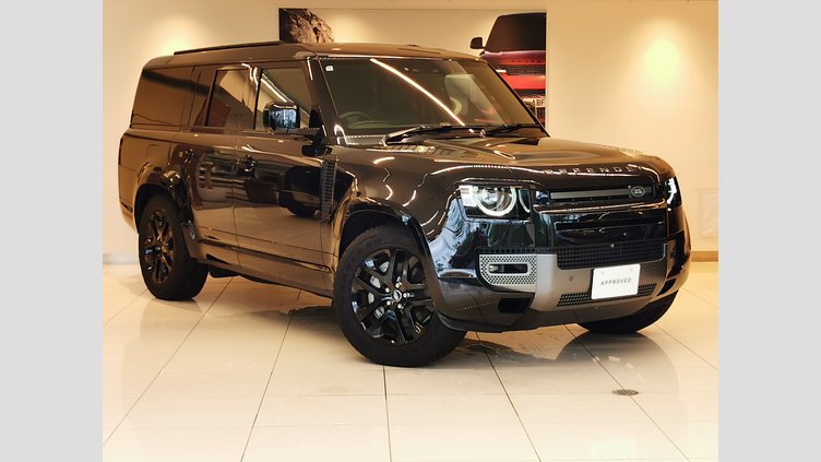 2024 認定中古車 Land Rover Defender 130 サントリーニブラック D300 AWD（AT） OUTBOUND