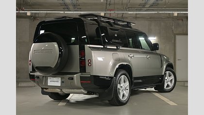 Defender 130 14